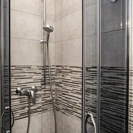 Apartamento 5 Minuti Dalla Spiaggia Elegante